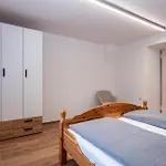 Apartmán Grosses Fuer 10 Personen Mit Kachelofen & Bergblick *