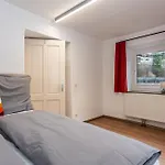 Grosses Fuer 10 Personen Mit Kachelofen & Bergblick Apartmán Lofer
