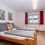 Grosses Fuer 10 Personen Mit Kachelofen & Bergblick *