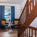 Apartmán Grosses Fuer 10 Personen Mit Kachelofen & Bergblick Lofer