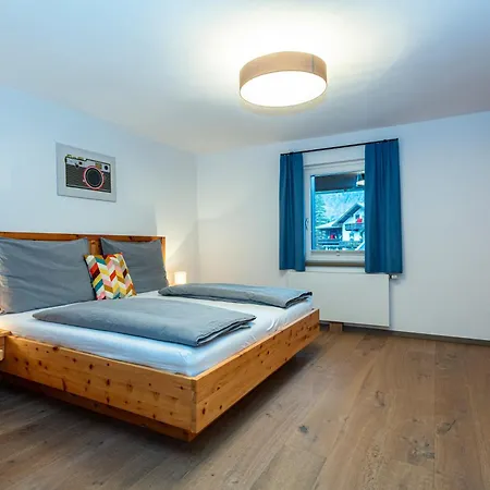 Grosses Fuer 10 Personen Mit Kachelofen & Bergblick *