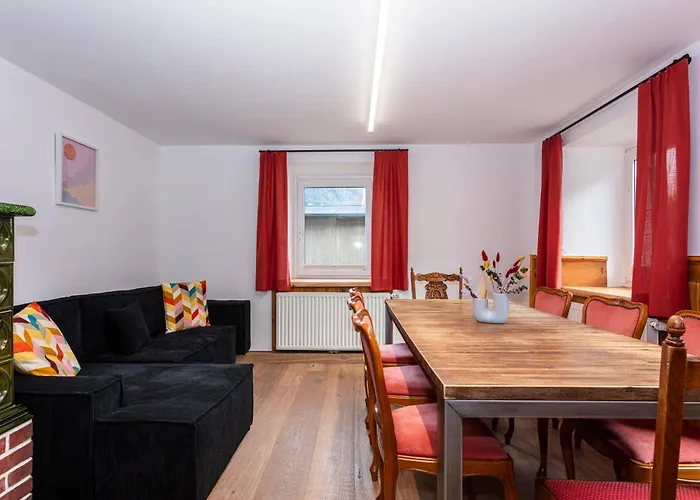 Berggefluester Apartament