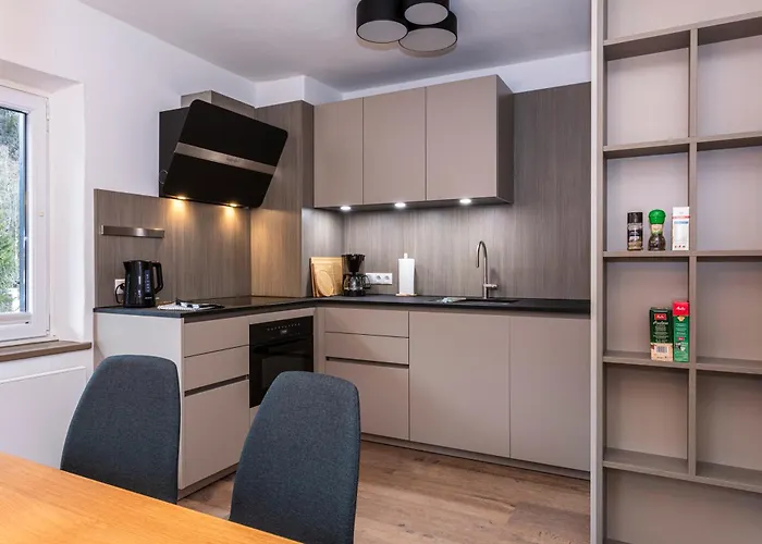 Berggefluester Apartament *