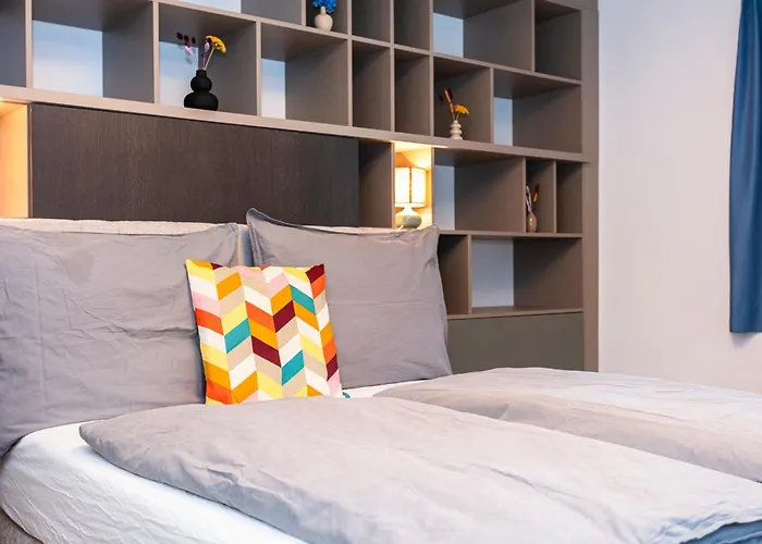 Berggefluester * 罗孚尔